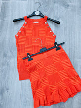 Load image into Gallery viewer, Orange Gold button Pattern shorts sets